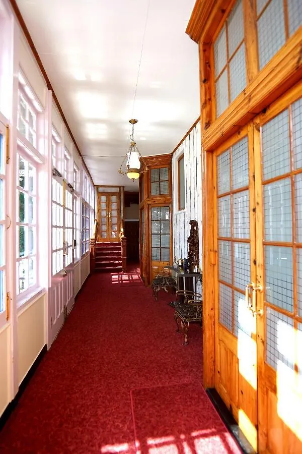 심라 The Edgeworth B&B