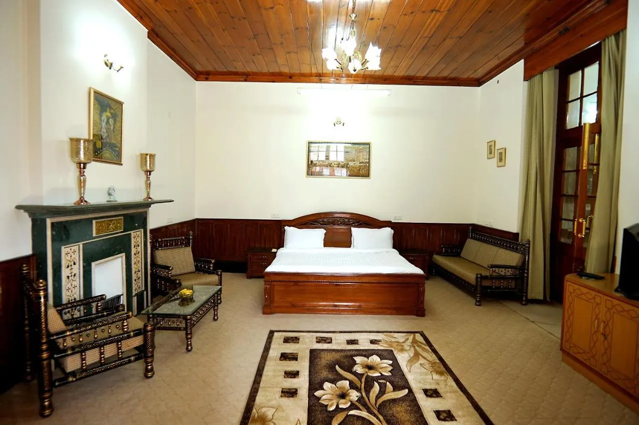 심라 The Edgeworth B&B