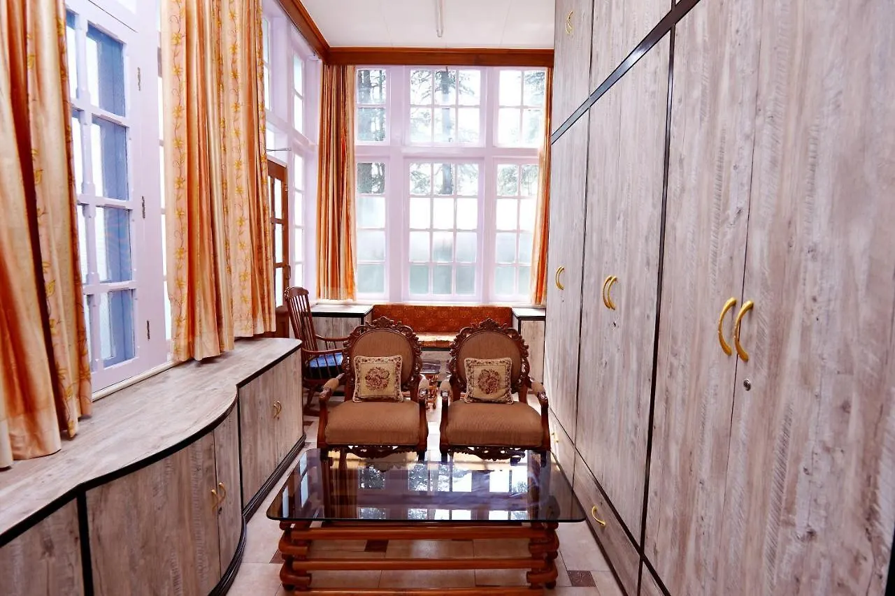 심라 The Edgeworth B&B